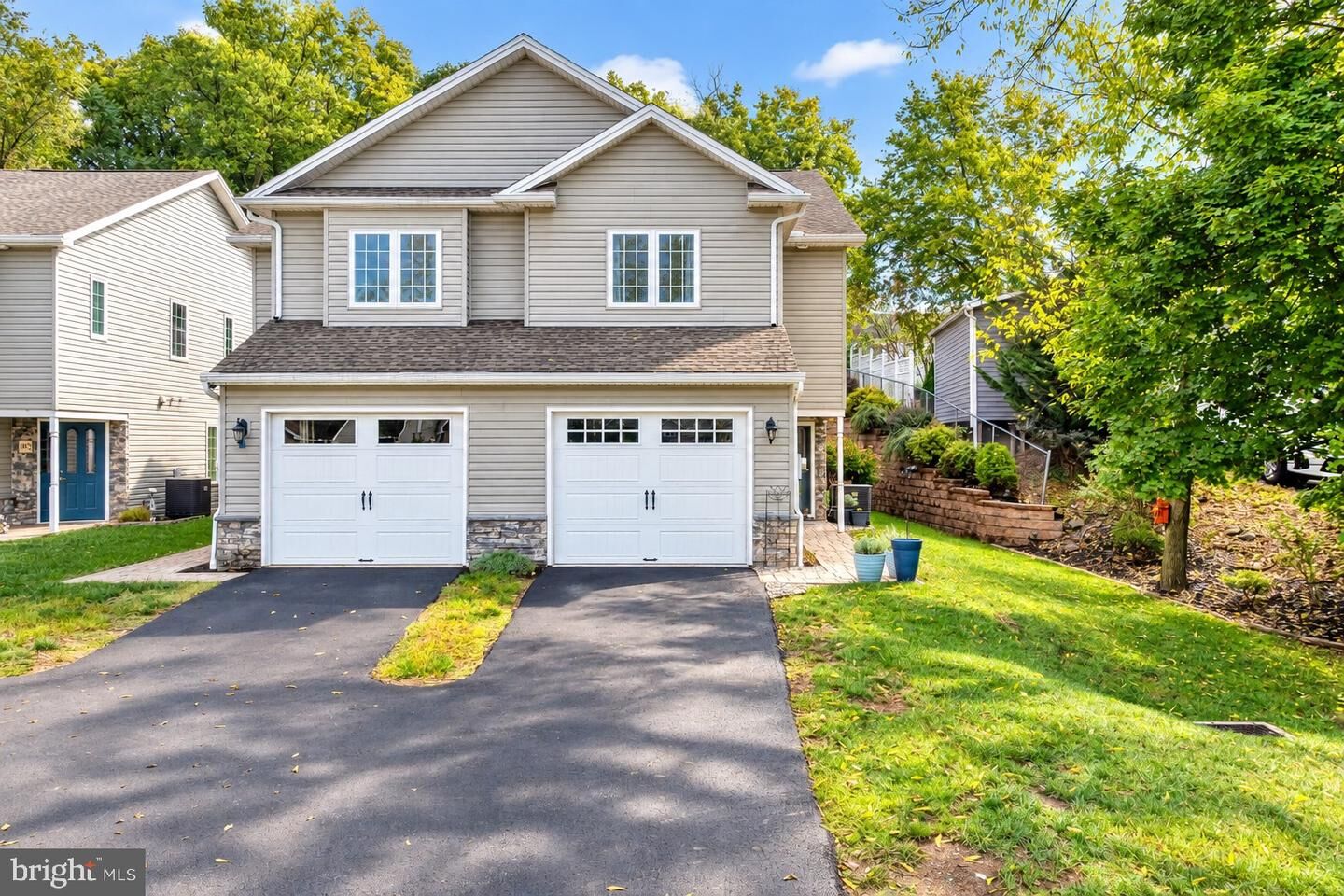 Property Photo: 106 Dennis Drive PA 17025