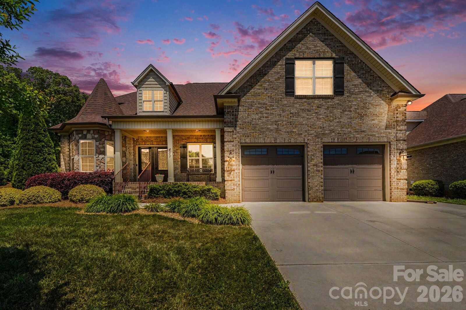 Property Photo: 489 Lotus Court NC 27023