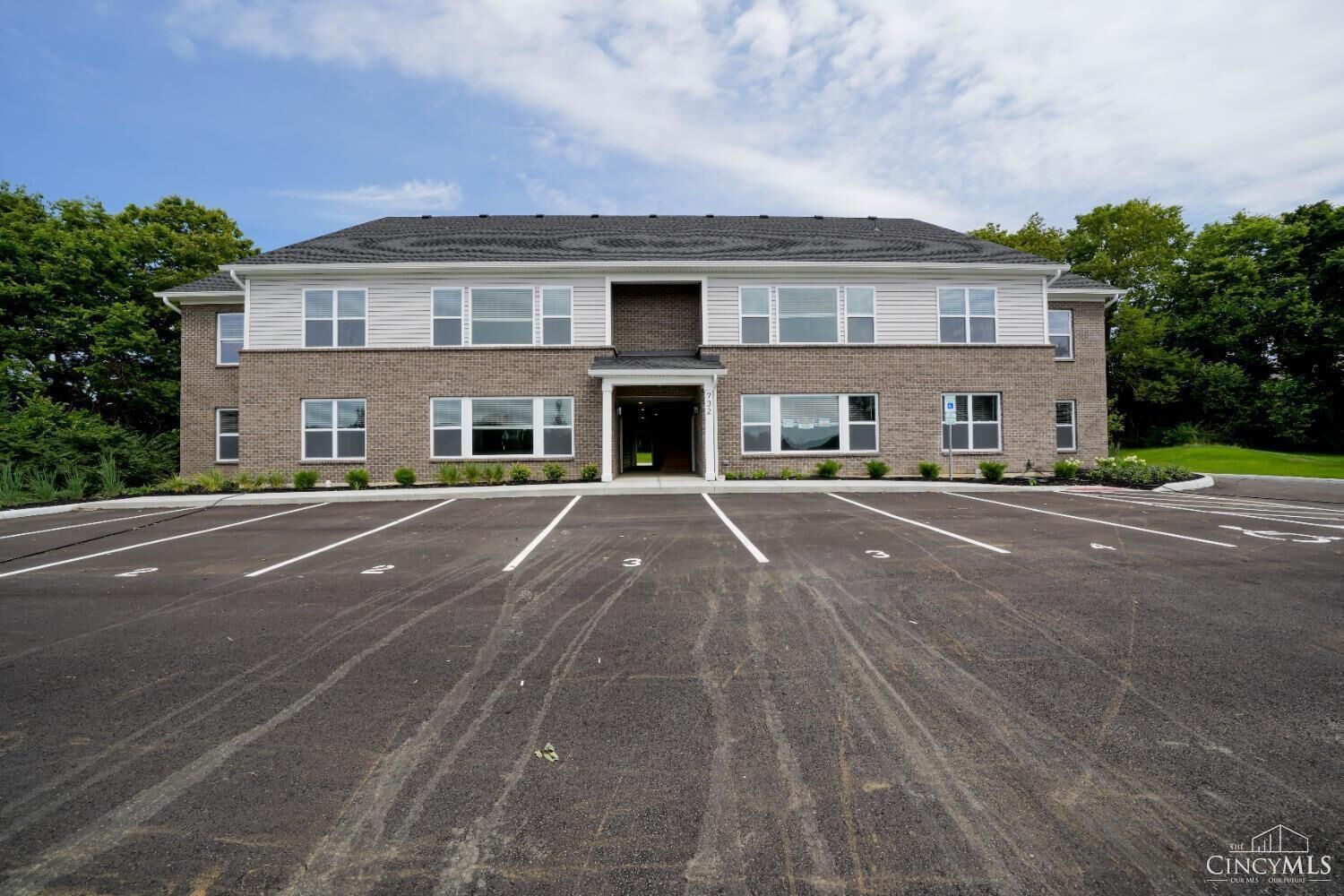 Property Photo:  732 Pheasant Run Drive  OH 45036 