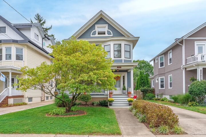 Property Photo: 2913 Minot Avenue OH 45209