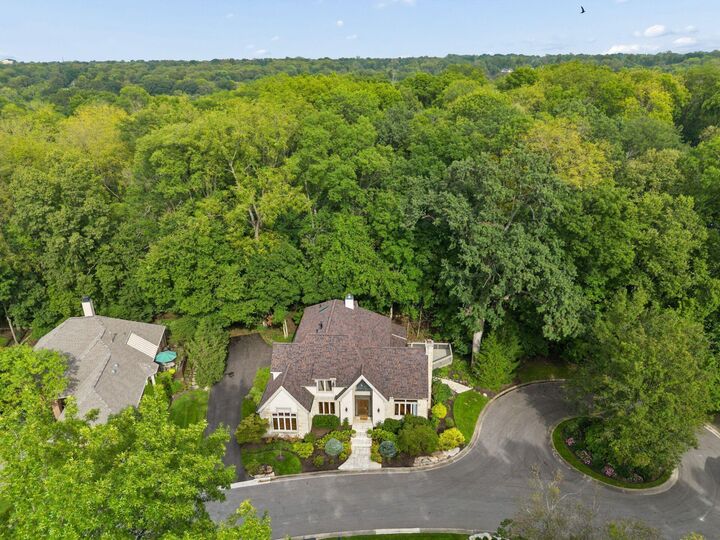 Property Photo: 4248 Westleton Court OH 43221