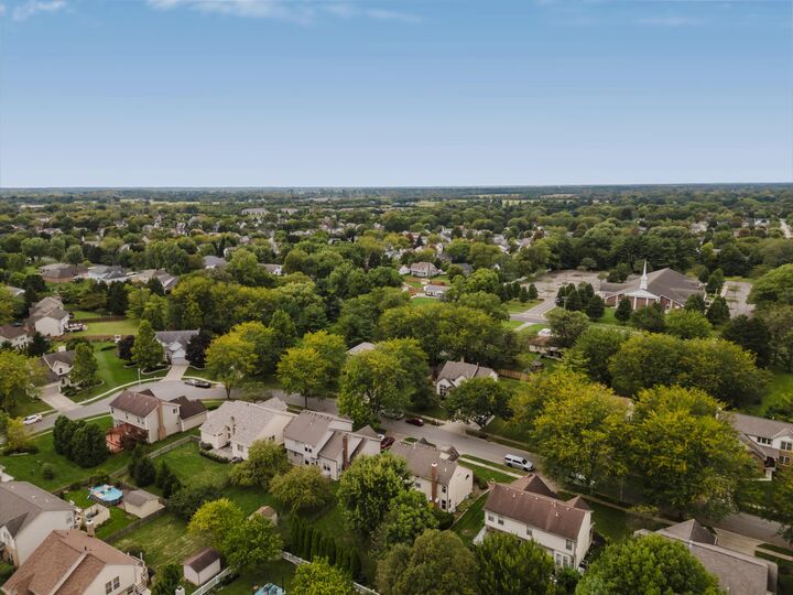 Property Photo:  976 Karlslyle Drive  OH 43228 