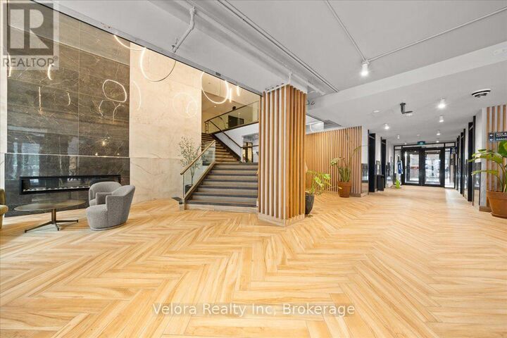 Property Photo:  161 Laurier Avenue West 1407  ON K1P 5J2 