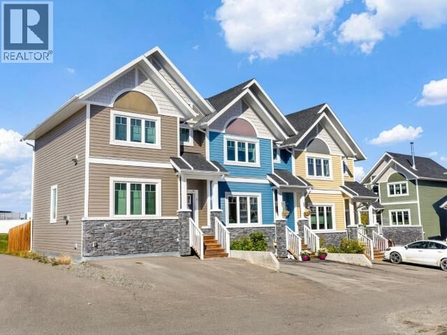 Property Photo:  11-85 Aksala Drive  YT Y1A 0M5 