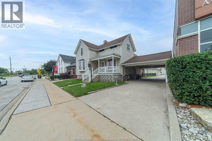 Property Photo: 12353 Tecumseh Road East ON N8N 1M5
