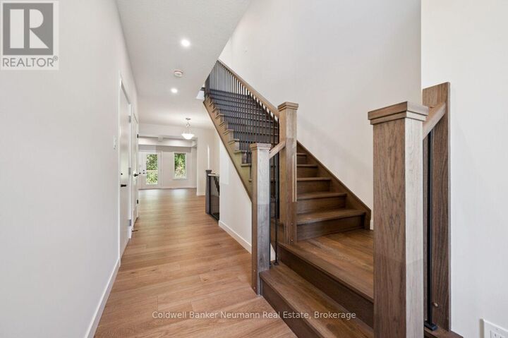 Property Photo:  174 Haylock Avenue  ON N0B 1S0 