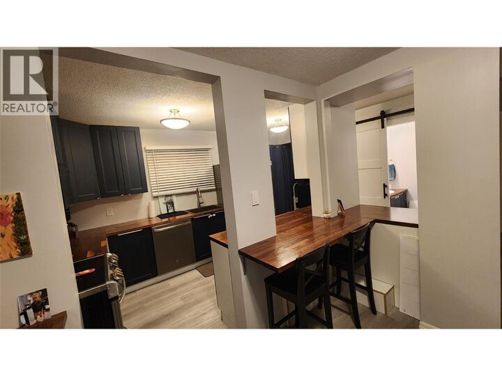 Property Photo:  1469 Springhill Drive 38  BC V2E 1H5 