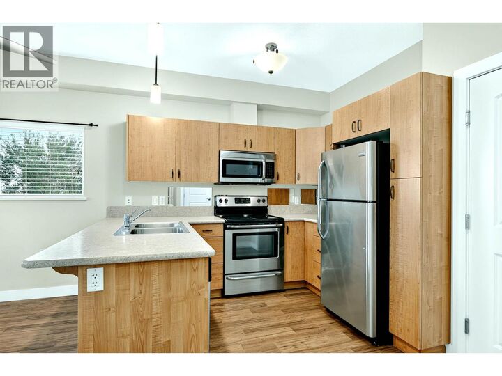 Property Photo:  755 Mayfair Street 423  BC V2B 5L7 