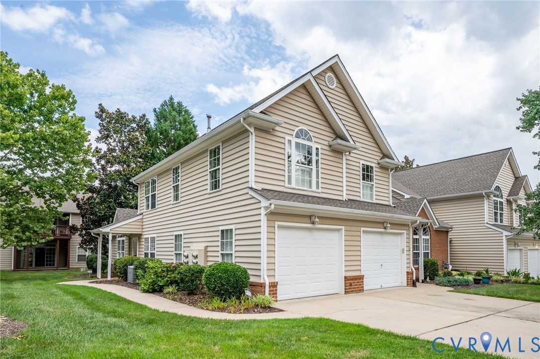 Property Photo: 627 Hazeltine Court D VA 23236