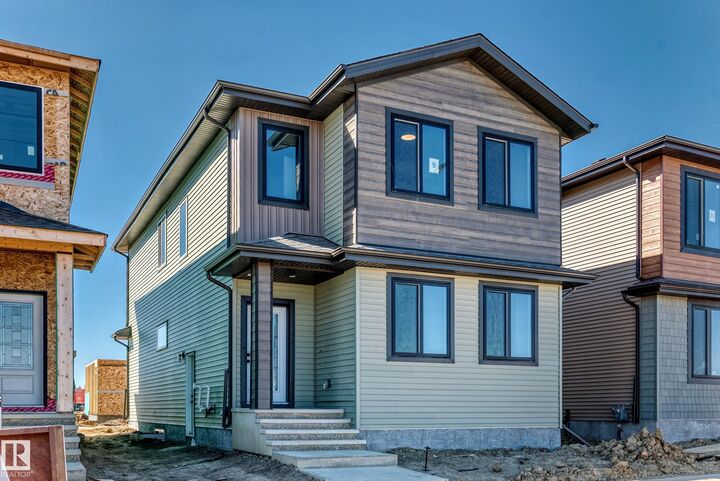 Property Photo:  9 Tilia Place  AB T7X 4S9 