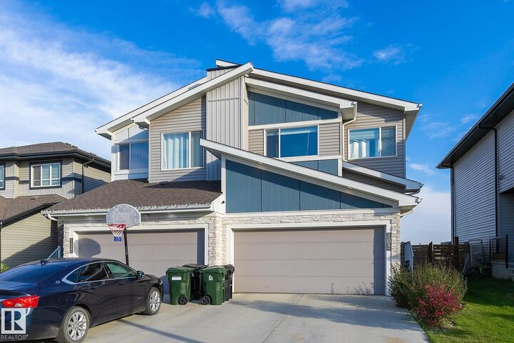 Property Photo:  106 Kingsbury Circle  AB T7X 0C9 