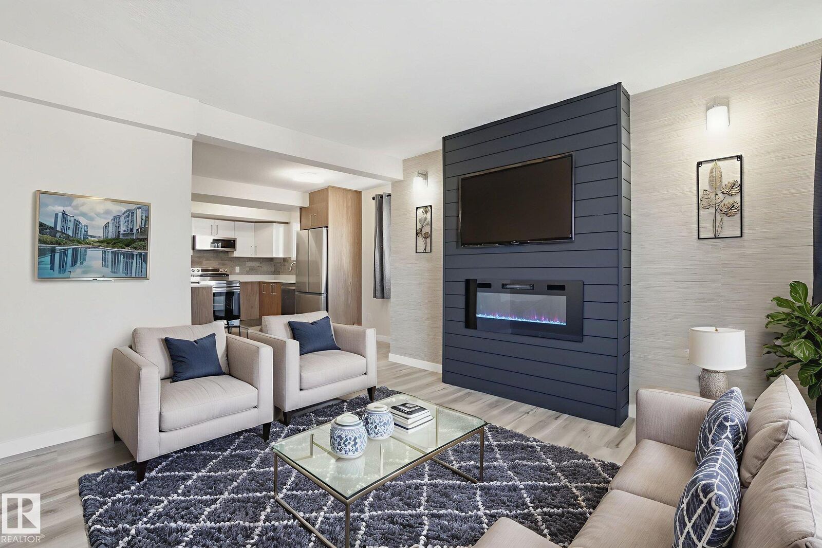 Property Photo:  71 Lancaster Terrace NW  AB T5X 5S5 