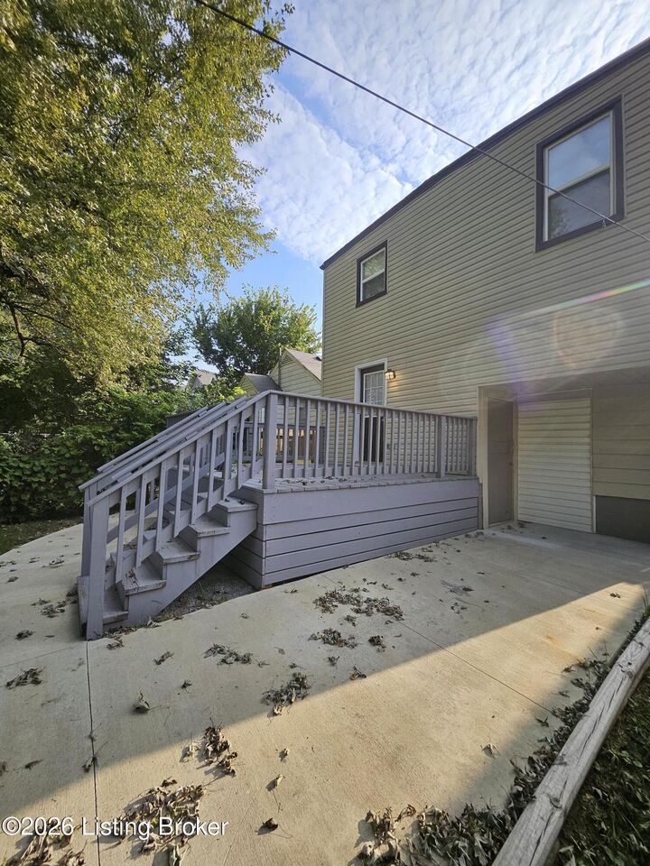 Property Photo:  116 N 38th St  KY 40212 