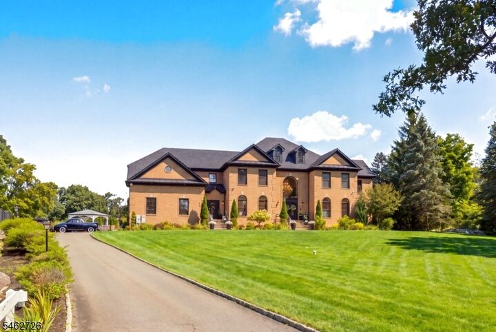Property Photo: 18 Forest Hill Dr NJ 07871