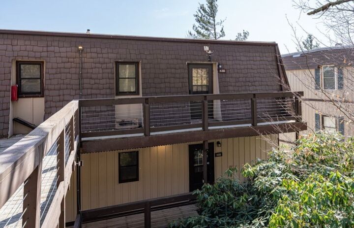 Property Photo: 101 Upper Holiday Lane H332 NC 28604