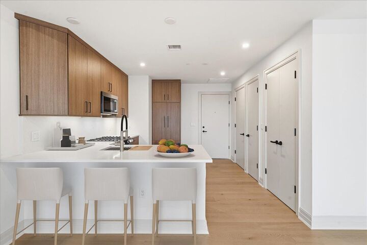 Property Photo: 921 Madison St 404 NJ 07030