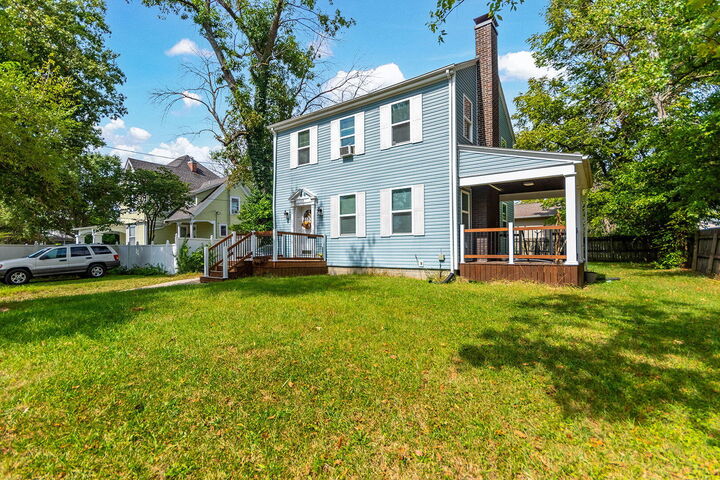 Property Photo: 215 W Boulevard Street MO 65265