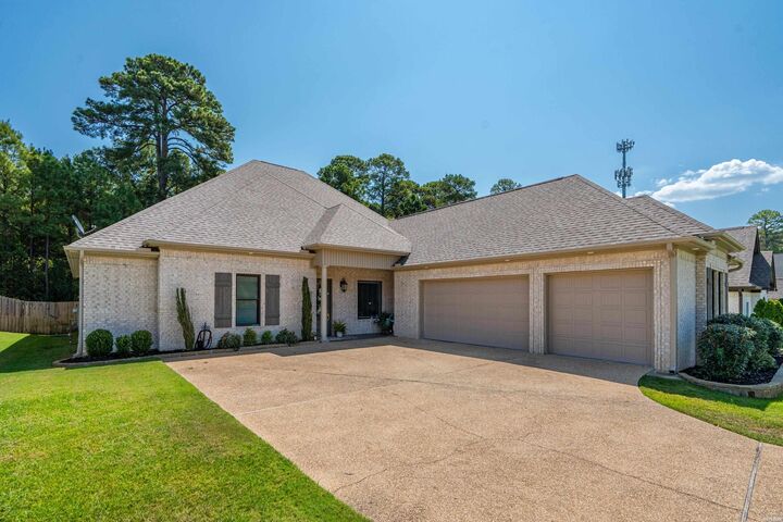 Property Photo:  311 Arlington Park Drive  AR 71901 