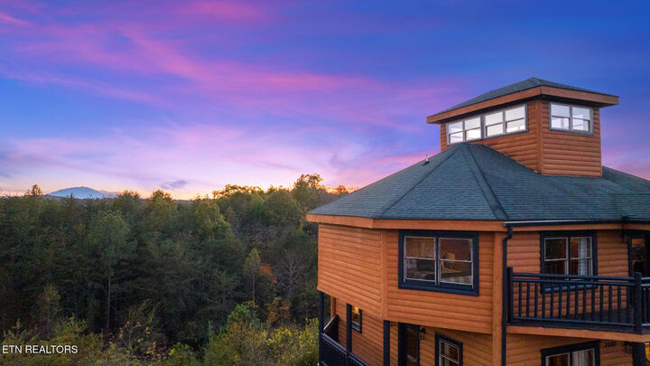 Property Photo: 2081 Kerr Rd TN 37876