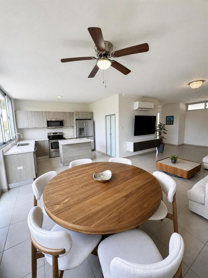 Property Photo:  107 Rotonda Trafalgar Square  PR 00969 