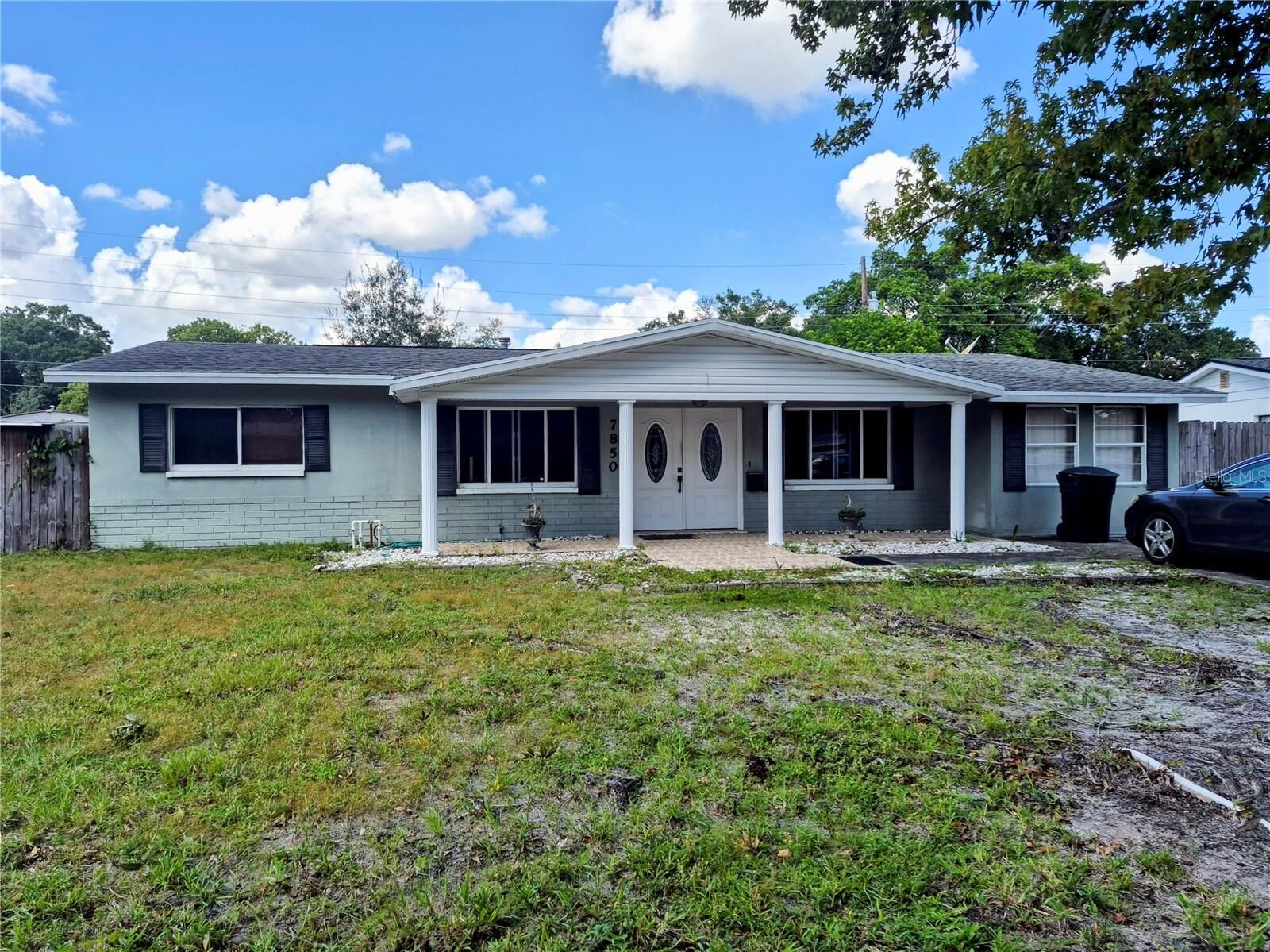 Property Photo:  7850 14th Way N  FL 33702 