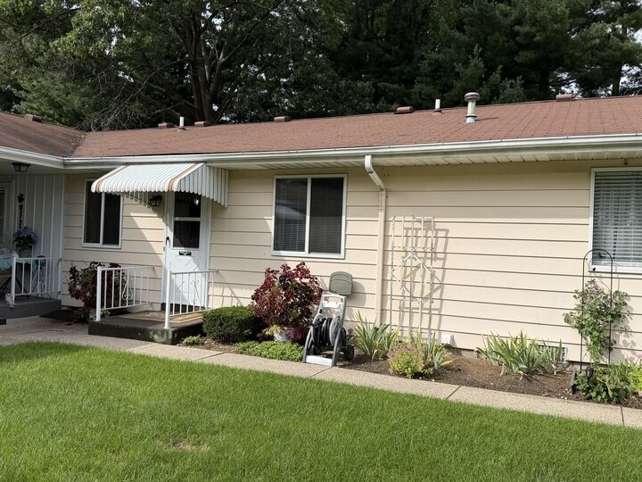 Property Photo: 5831 Leisure South Drive SE MI 49548