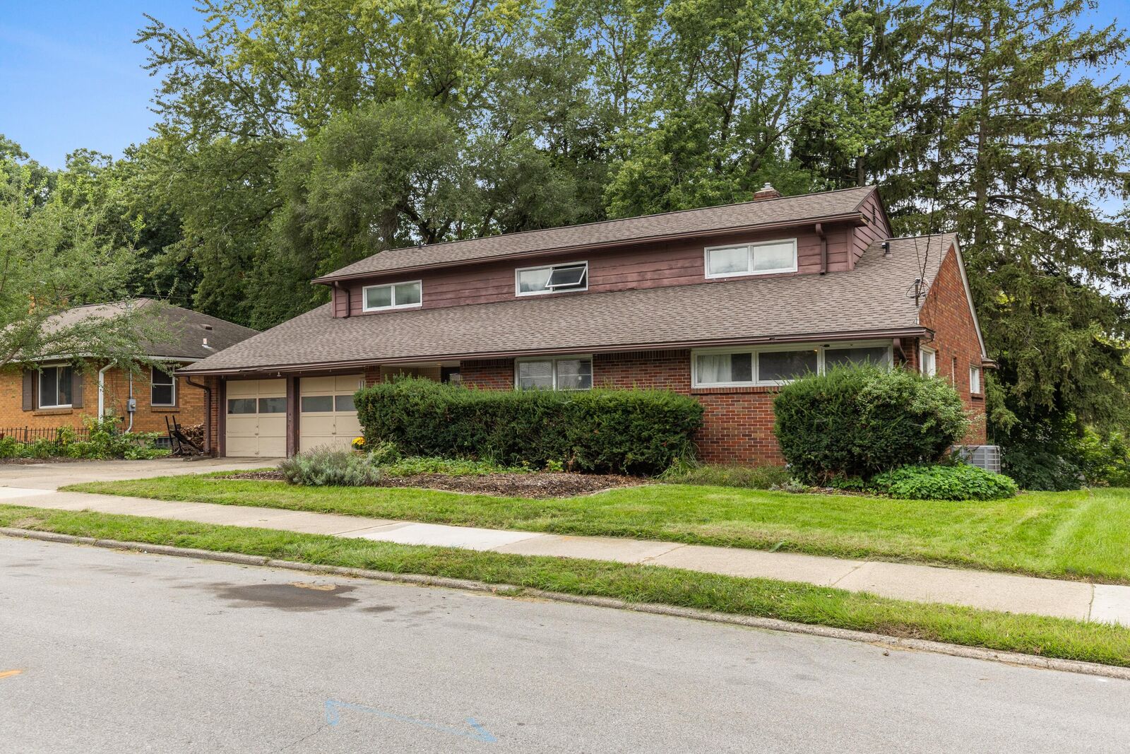 Property Photo: 1501 Rossman Avenue SE MI 49507