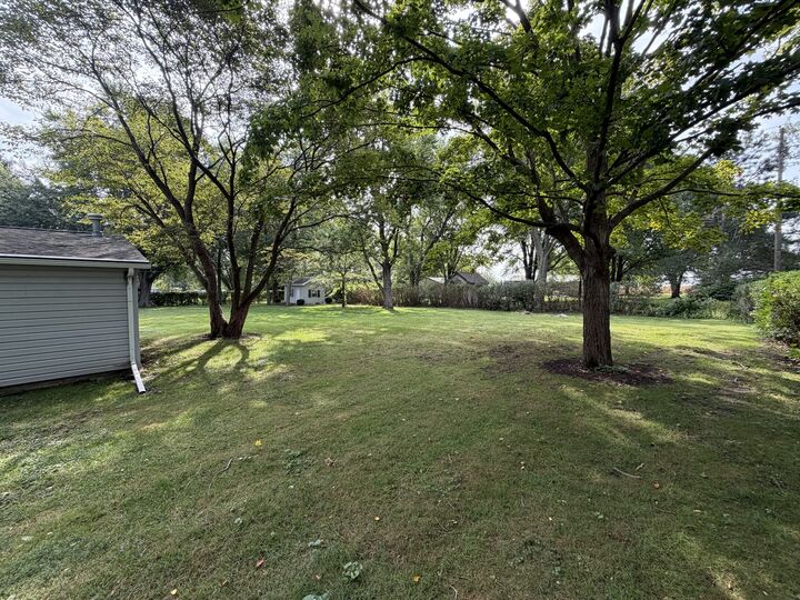 Property Photo:  10083 Elizabeth Road  IL 61705 