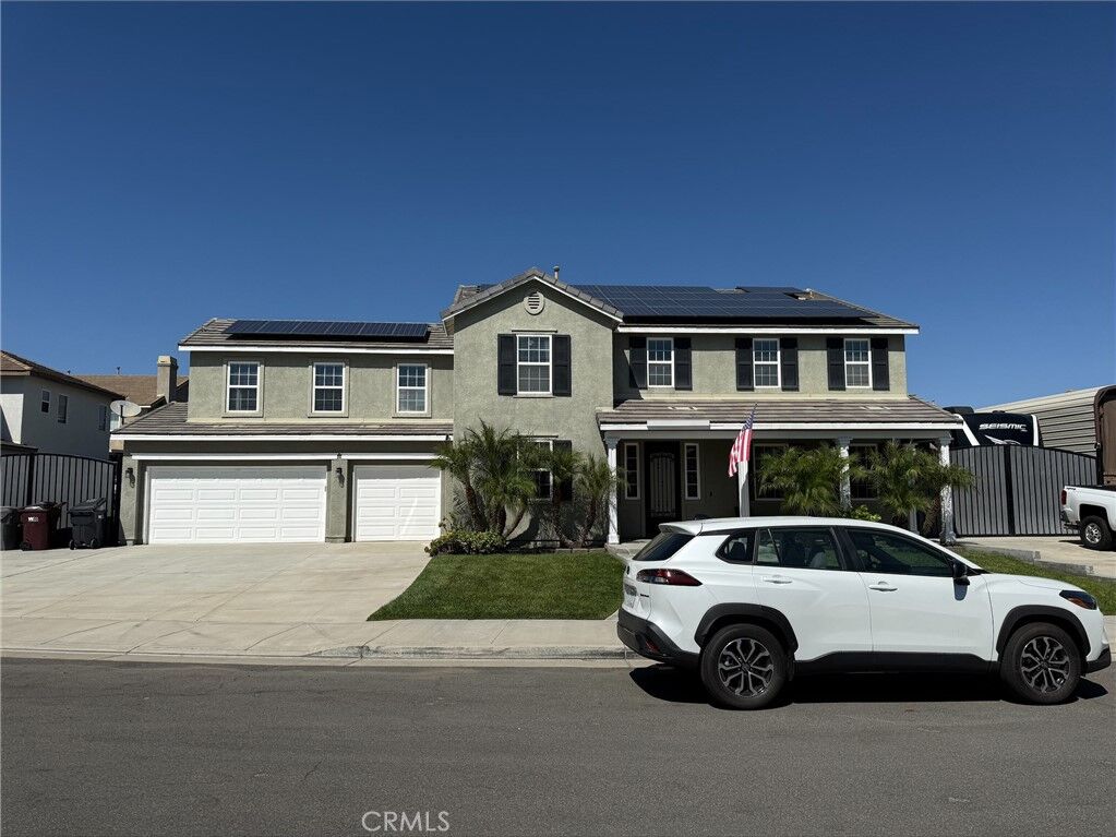Property Photo:  30158 Beeswing  CA 92584 