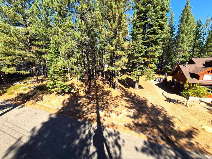 Property Photo:  723 Cayuga Street  CA 96150 