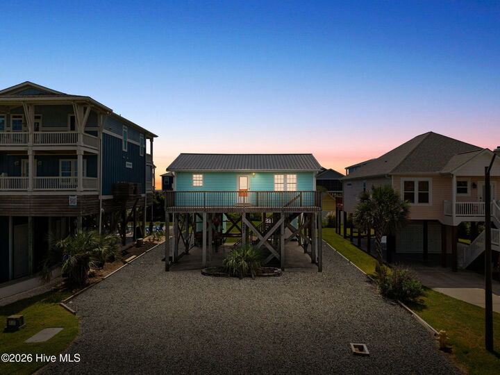 Property Photo:  5221 E Pelican Drive  NC 28465 