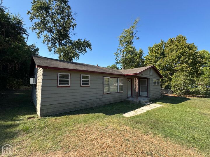 Property Photo: 335 Walnut Avenue AR 72324