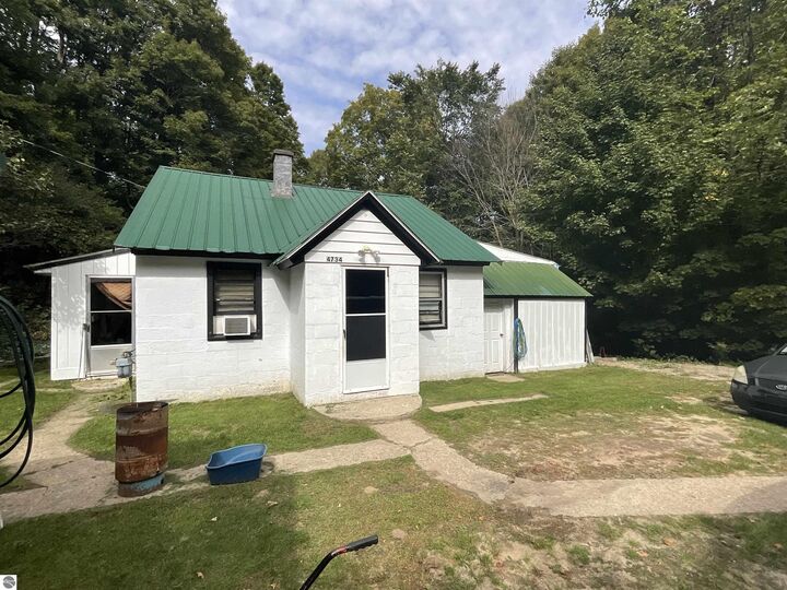 Property Photo: 4734 Barney Road MI 49684