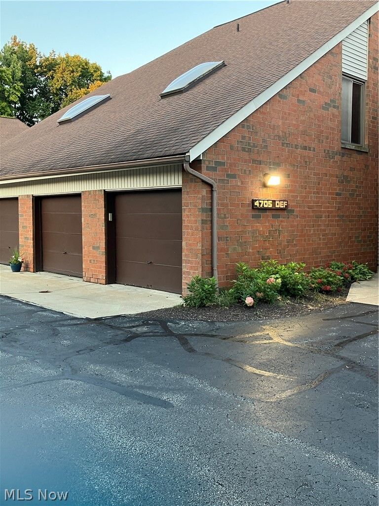 Property Photo:  4705 Mayfield Road E  OH 44121 