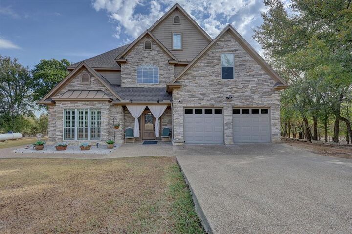 Property Photo: 201 Hcr 2127 TX 76692