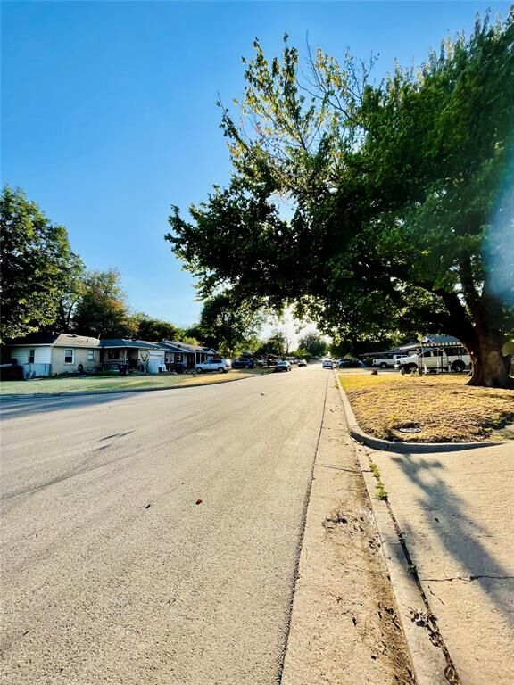 Property Photo:  2205 SW 41st Street  OK 73119 
