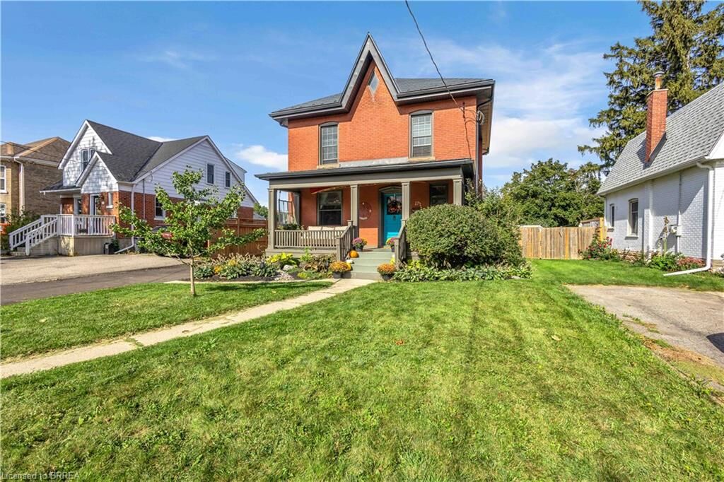 Property Photo:  17 Alexander Avenue  ON N3L 2V6 