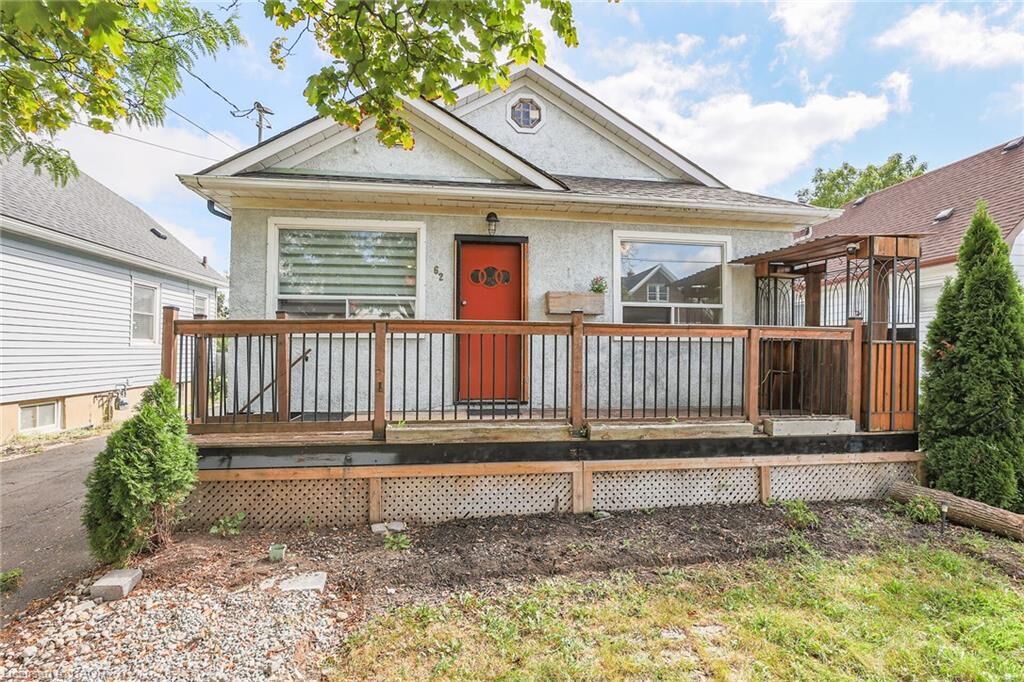Property Photo:  62 Cosby Avenue  ON L2M 5R5 