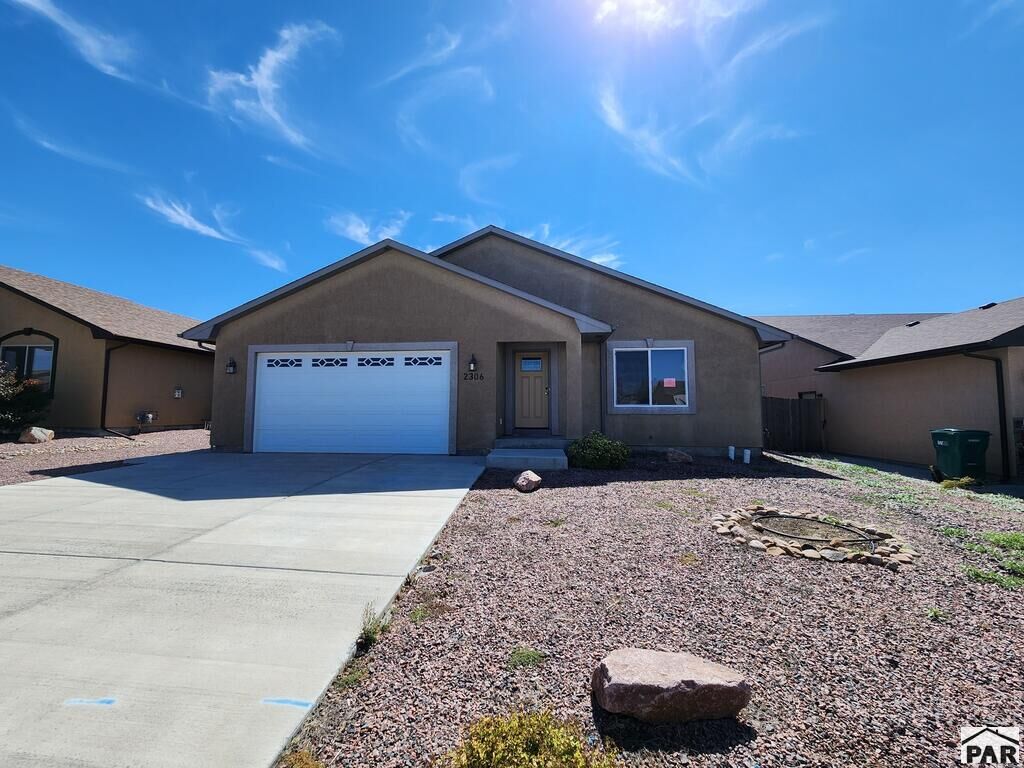 Property Photo: 2306 Cliffmoor Ln CO 81008