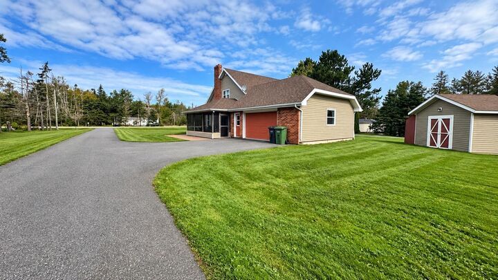 Property Photo: 995 Pleasant Grove Road PE C0A 1P0