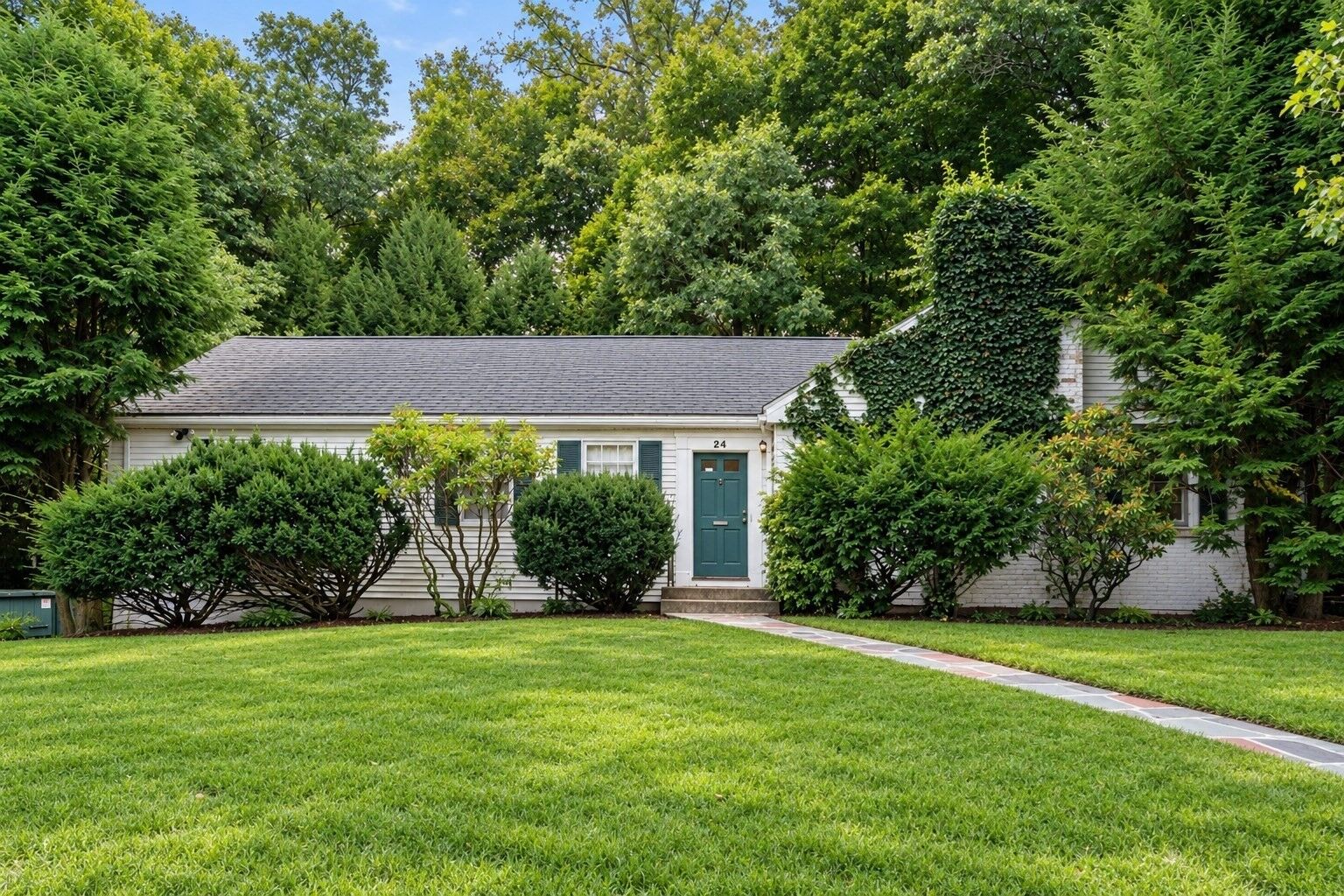 Property Photo:  24 Cliff Road  MA 02481 