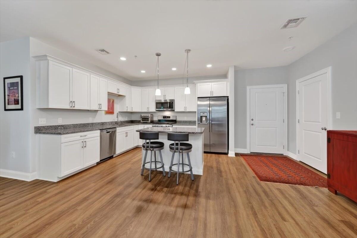 Property Photo:  2 Longwood Lane 204  MA 02339 
