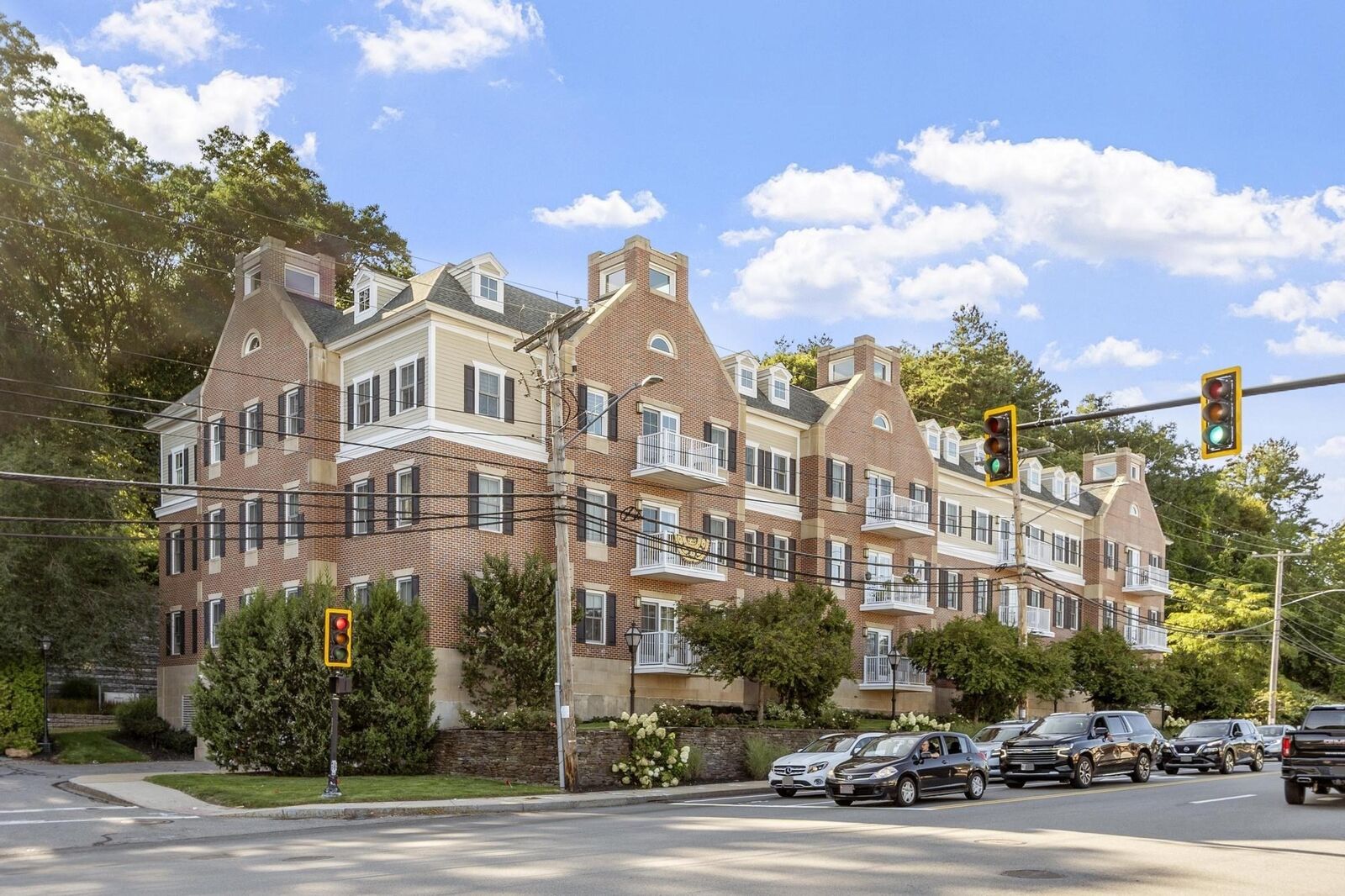 Property Photo:  245 Cambridge Street 302  MA 01803 