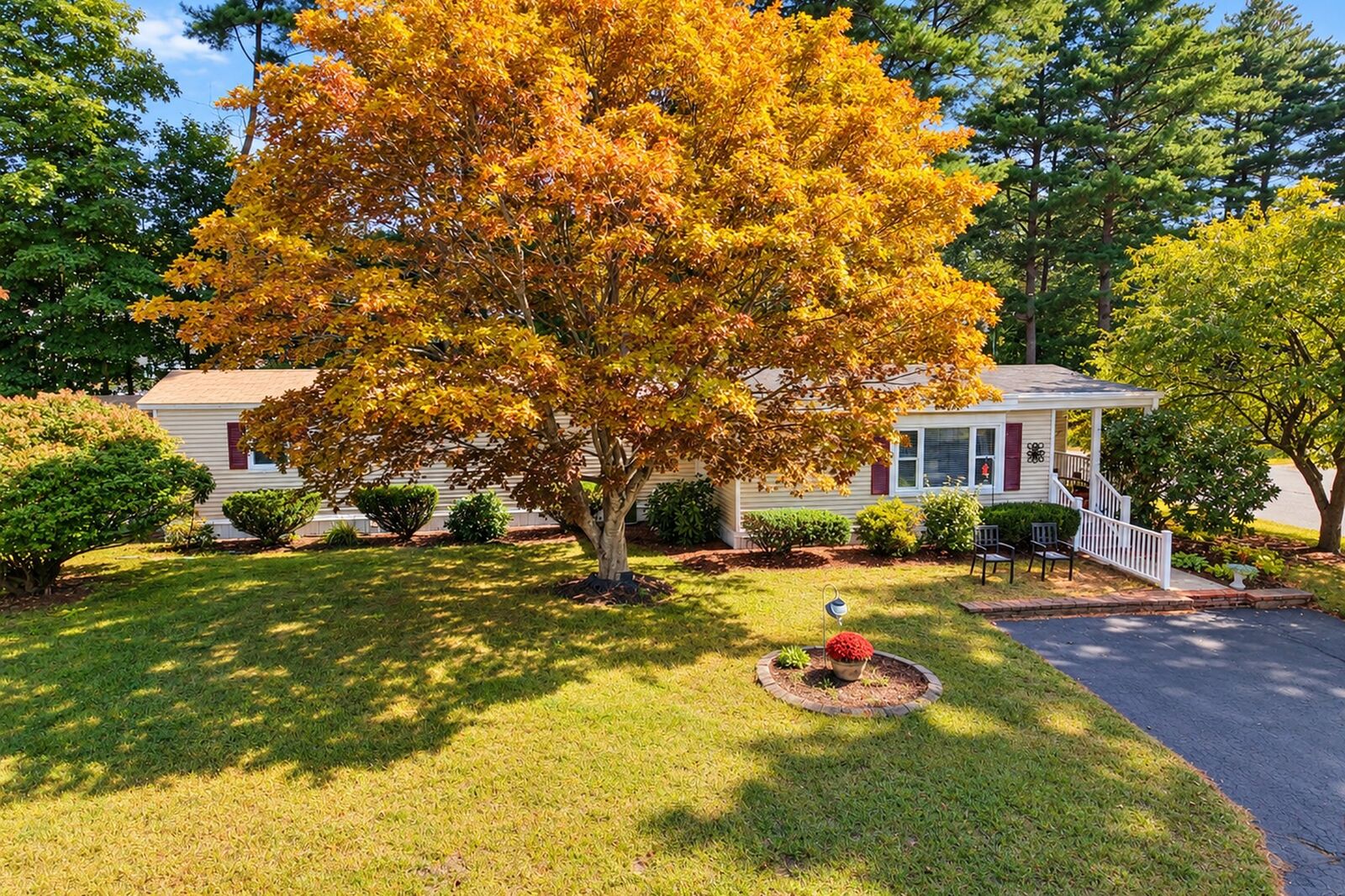 Property Photo:  1 Lisa Circle  MA 01860 