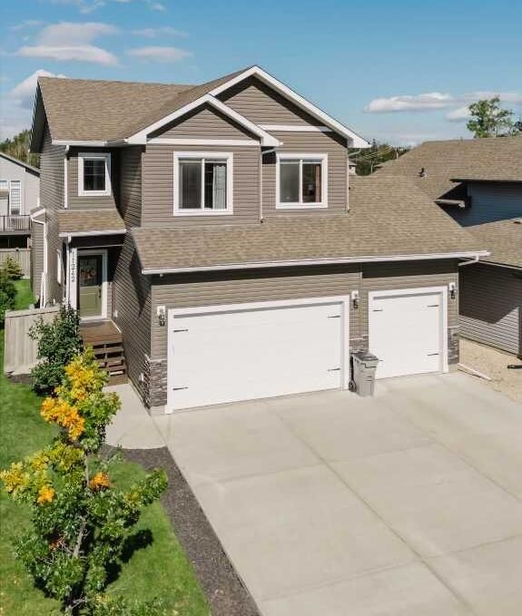 Property Photo:  11242 59 Avenue  AB T8W 0L1 