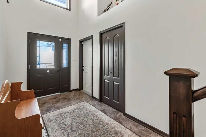 Property Photo:  142 Westview Drive  AB T0L 1R0 