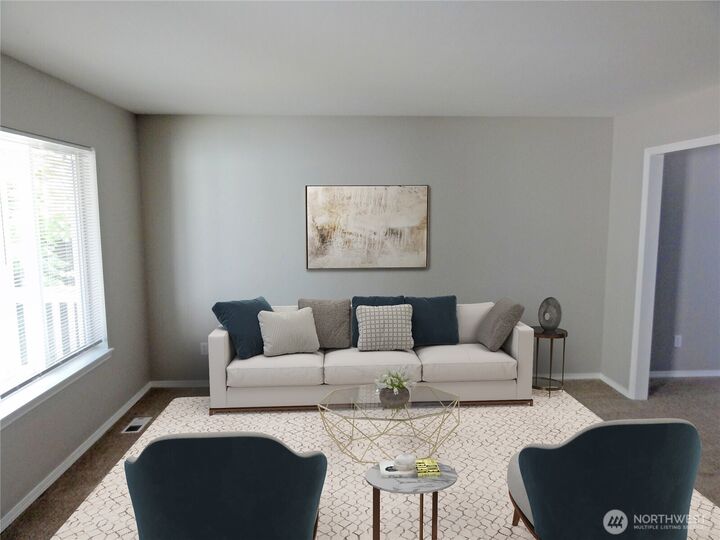 Property Photo: 34231 31st Avenue SW WA 98023