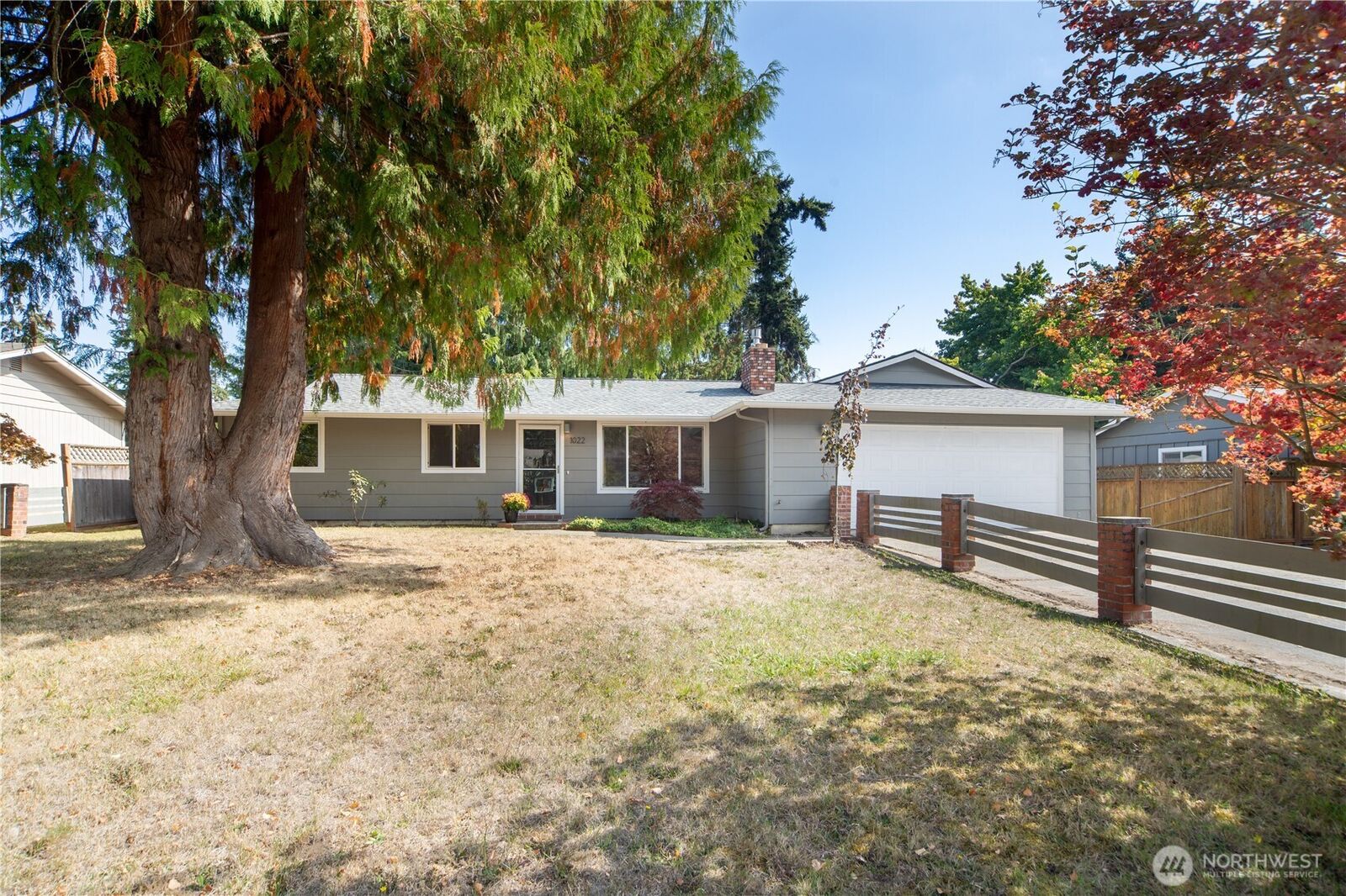 Property Photo: 1022 Logan Street WA 98368