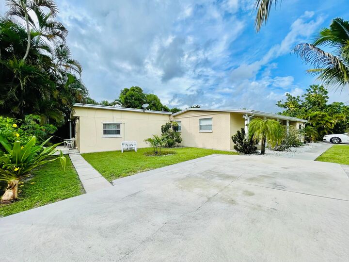 Property Photo:  279 Hach Lane #1  FL 33415 