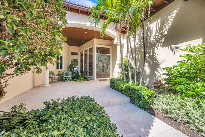 Property Photo: 2507 Barcelona Drive FL 33301